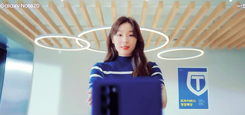청량감이 느껴지는 김연아 갤럭시 노트 블루 광고.gif | 인스티즈