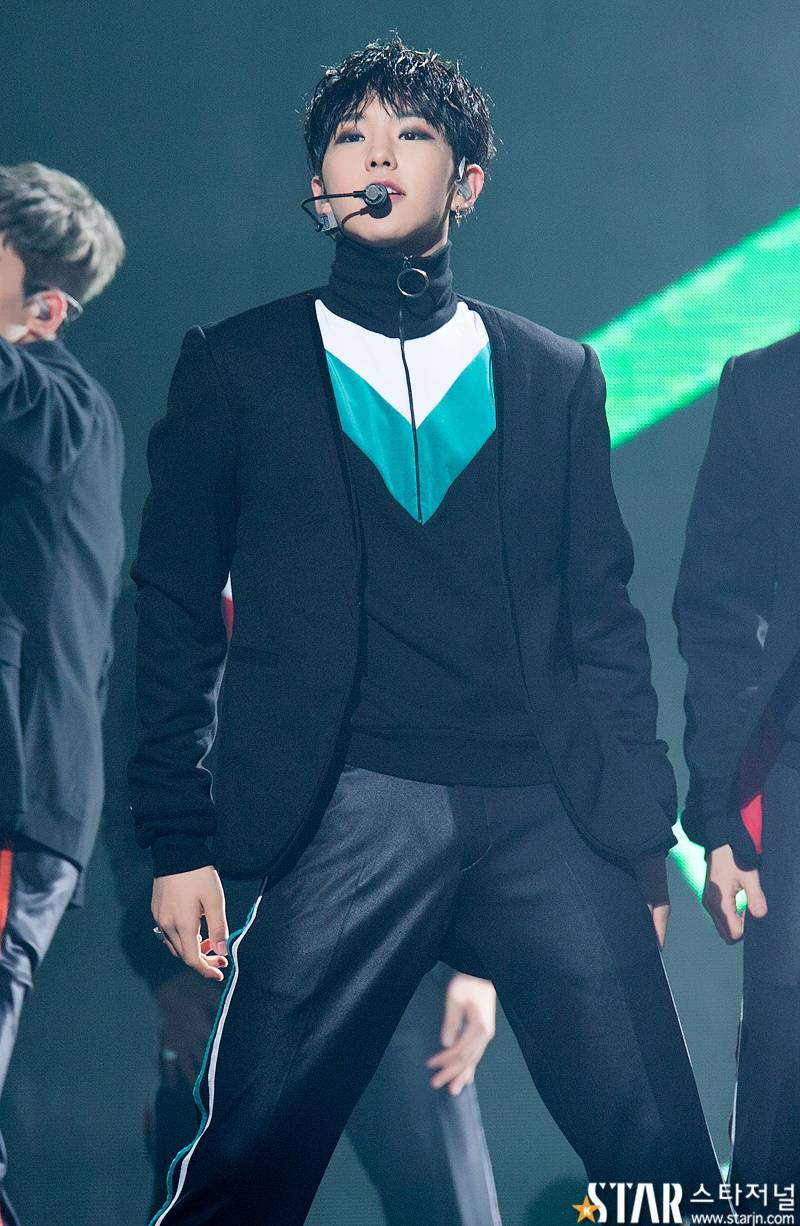 세븐틴(SEVENTEEN) 호시, 올 블랙 카리스마 햄찌 호시다~! | 인스티즈