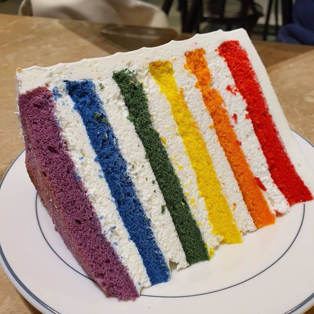 무슨 맛인지 궁금한 케이크.......jpg | 인스티즈
