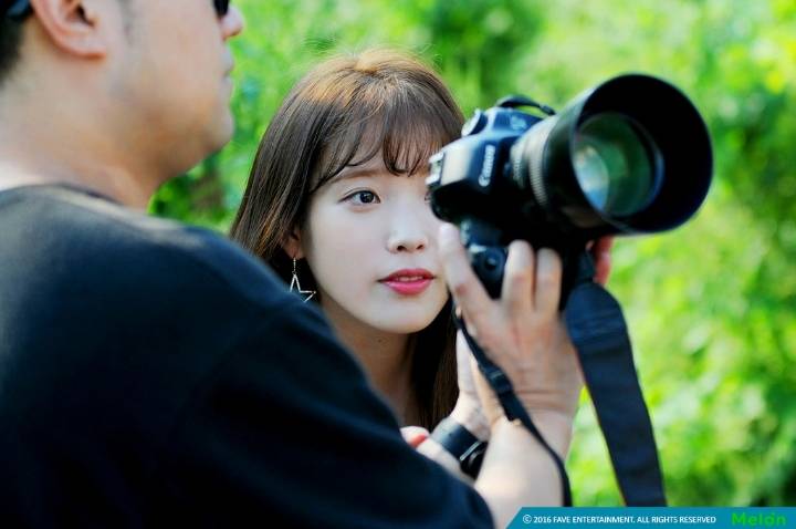 아이유 | 인스티즈