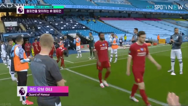 리버풀이 받은 가드오브아너 | 인스티즈