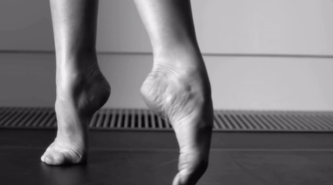 발레리나의 발가락 움직임 | 인스티즈