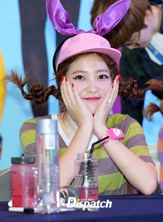 [스타캐스트] “여자가 더 반했다” …레드벨벳, 여덕몰이 현장 | 인스티즈