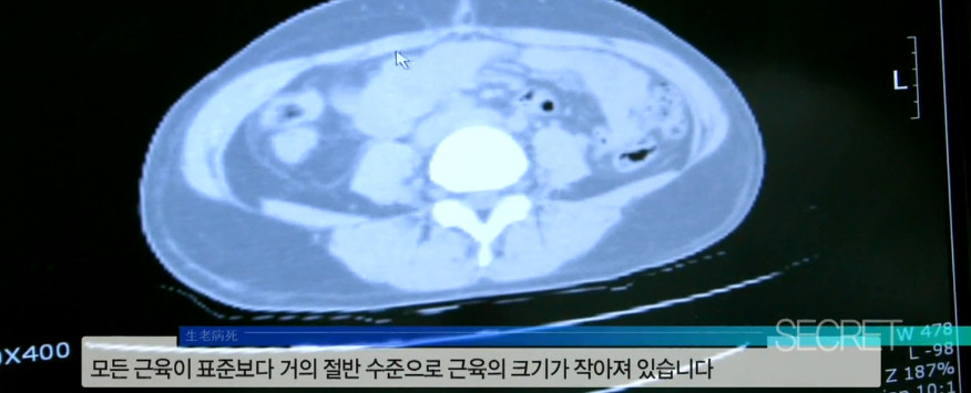 콜라에 푹 빠져 지내는 두 아기의 엄마 | 인스티즈