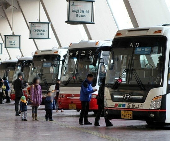 서울-부산 고속버스에서 급배탈설사똥 참으면 100억 가능vs불가능 | 인스티즈