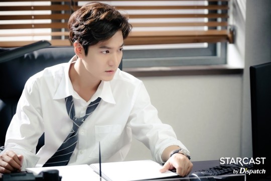 [스타캐스트] "변신이 천재다"…이민호, 스페인의 사기꾼 | 인스티즈