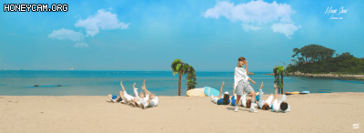 사전데뷔 앨범만 벌써 4번째인 신인남돌 .gif | 인스티즈