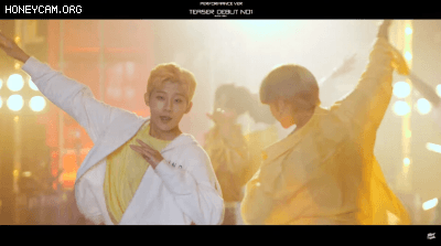 사전데뷔 앨범만 벌써 4번째인 신인남돌 .gif | 인스티즈
