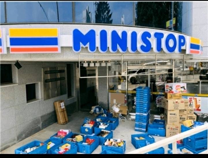 편의점 시급 10000원 한다 vs 안한다 | 인스티즈