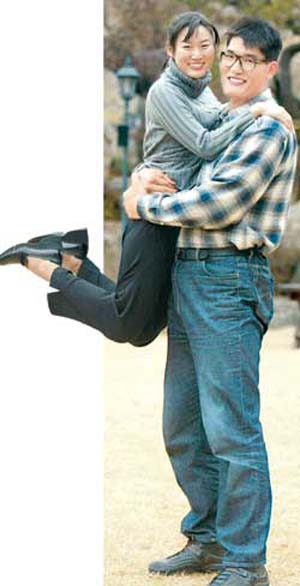 217cm-153kg-380mm의 초거구로 20대초반들은 잘 모를수도 있음 | 인스티즈