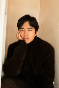 이제 막 마흔살 된 81년생 배우들 | 인스티즈