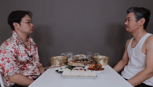 [밥묵자] 깡패 동생에게 잘못 걸린 꼰대희.gif - 인스티즈(instiz) 이슈 카테고리