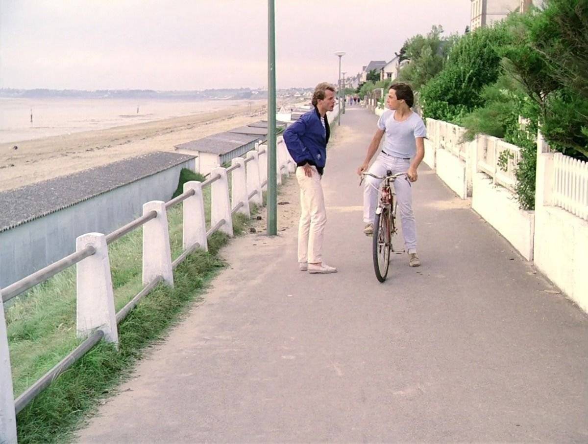 프랑스의 여름을 가장 매력적으로 담아냈다고 평가받는 영화 감독 | 인스티즈