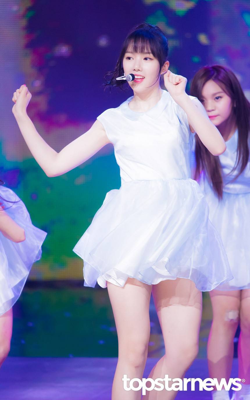 월요병을 치료해줄 여자친구 예린이.jpgif | 인스티즈