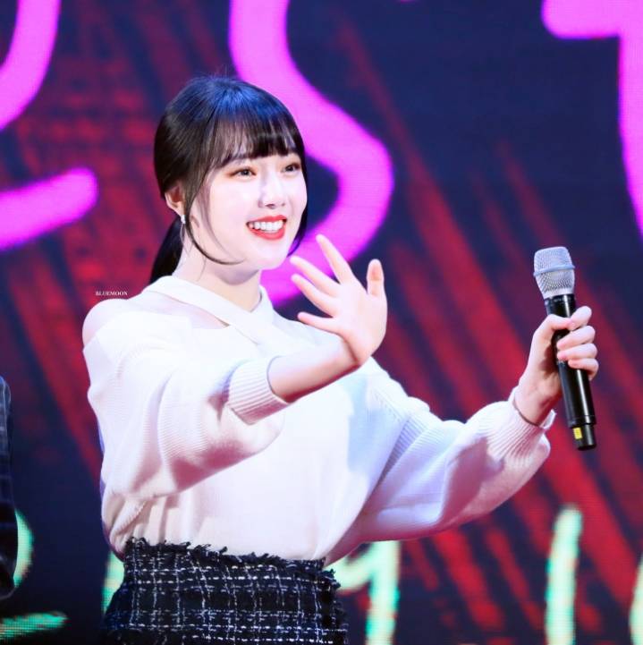 월요병을 치료해줄 여자친구 예린이.jpgif | 인스티즈