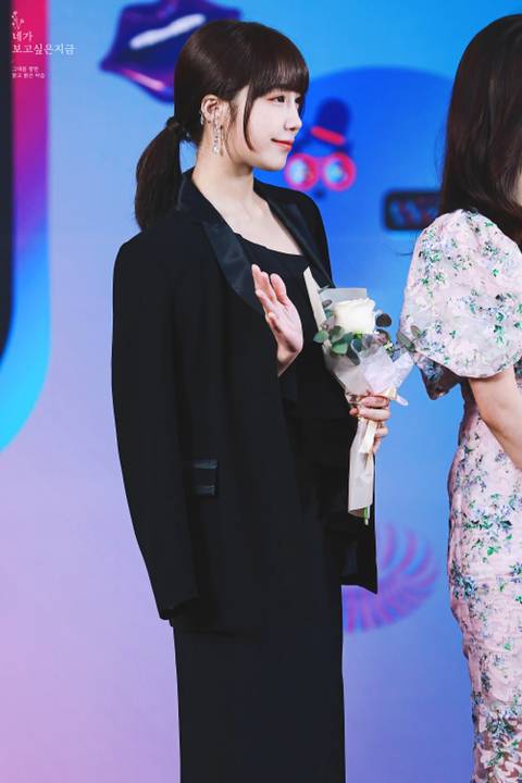 드레스를 입은 에이핑크 정은지.jpg | 인스티즈