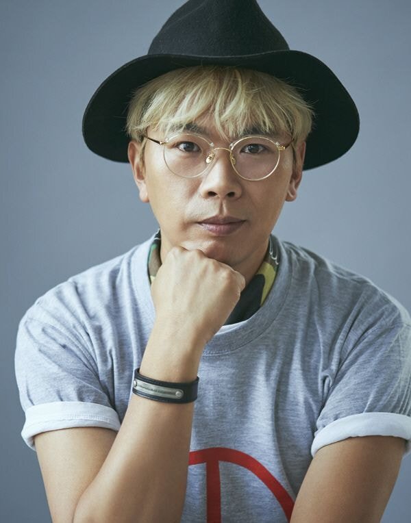 일회성이라도 각잡고 음악프로든 가요대제전이든 연출한번 해봤으면 하는 피디 | 인스티즈