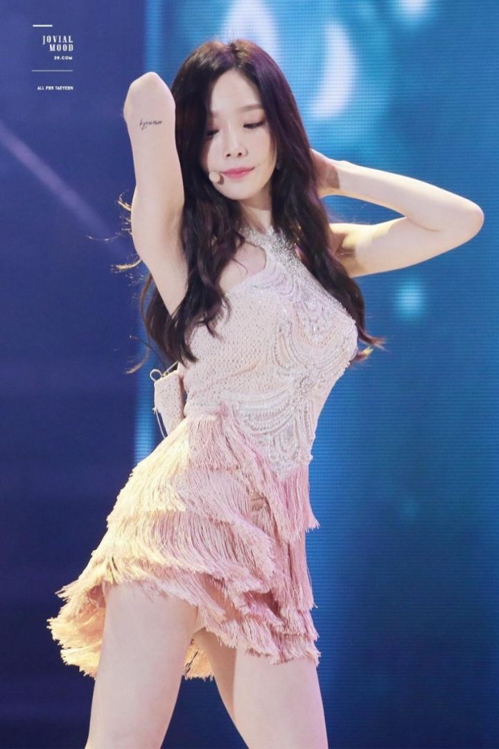 소녀시대 Lion Heart 태연.gif | 인스티즈