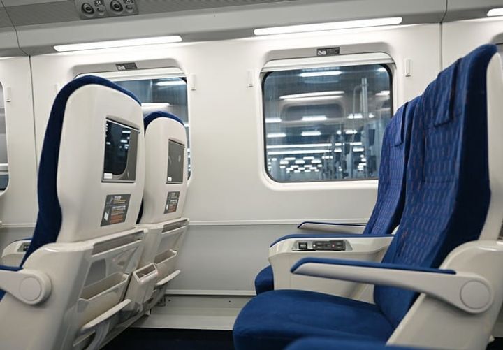 새로 운행시작한 KTX 열차 'KTX-이음' | 인스티즈