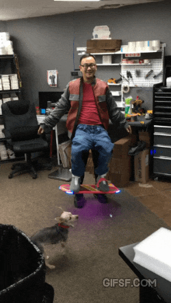 백투더퓨처 마티 맥플라이 할로윈 코스튬.gif | 인스티즈