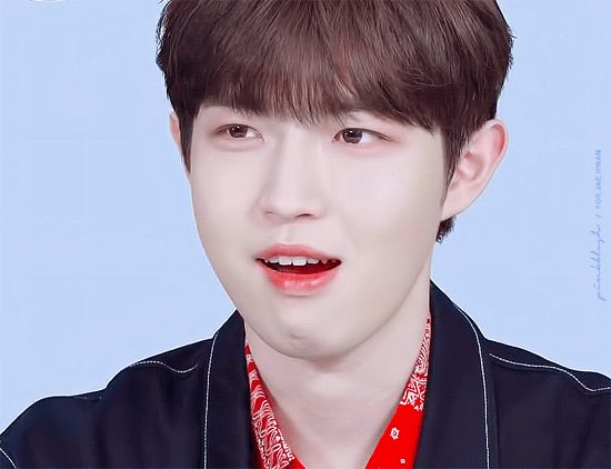 가수가 축구만 잘하면 되지 않나 | 인스티즈