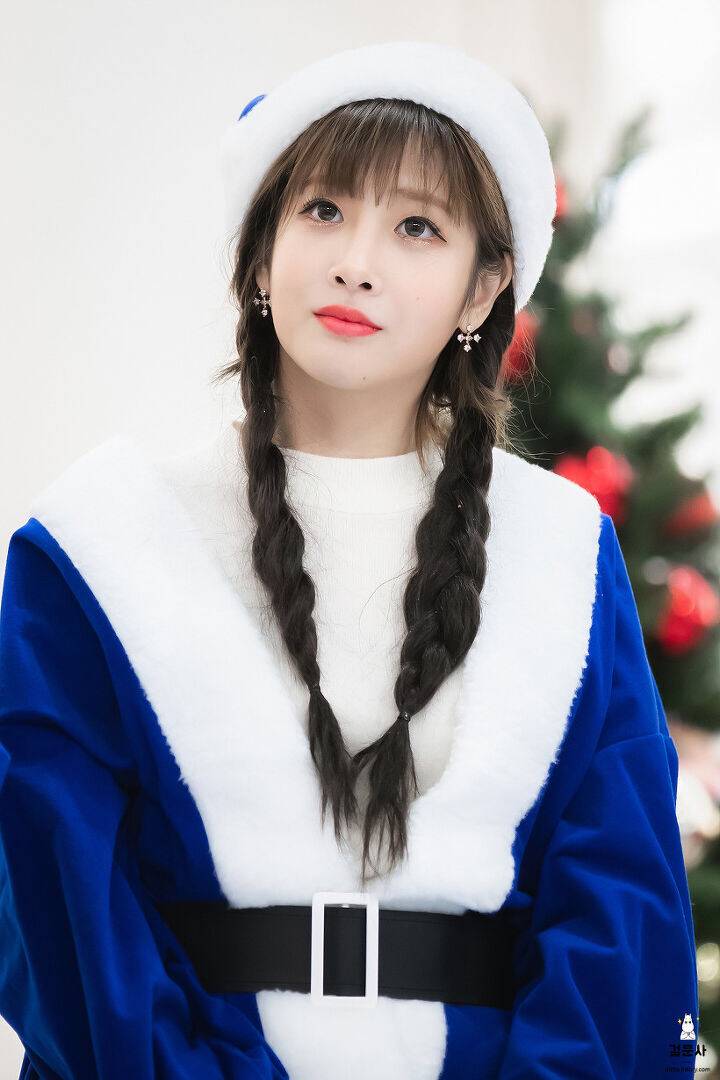 [러블리즈] 크리스마스는 덕질과 함께 할 생각이라서 지애 | 인스티즈