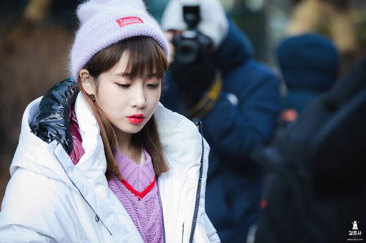 [러블리즈] 크리스마스는 덕질과 함께 할 생각이라서 지애 | 인스티즈