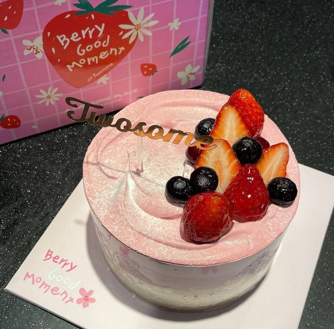 투썸플레이스 딸기치즈수플레 케이크.......jpg | 인스티즈