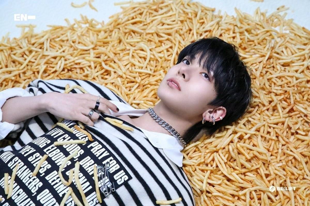 아이돌은 참 신기한 직업인듯.twt | 인스티즈