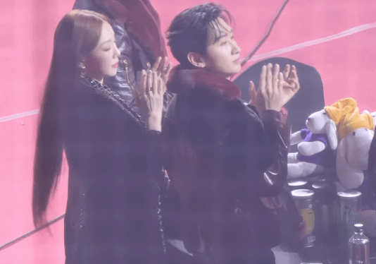 과연 그는 무서웠을까 고마웠을까 DM으로 물어봐줄 여시 찾습니다(feat. 하성운 태연 은혁) | 인스티즈