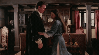 어떤 명령이든 복종하고 살아가야 하는 마법에 걸린 여자아이ㅠ.gif | 인스티즈