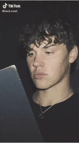 틱톡 씻고 나오니까 모르는 남정네들이 내 방에 들어와 있다... | 인스티즈