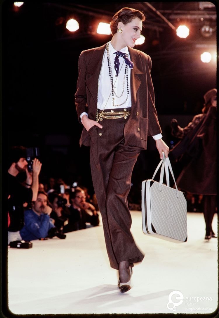 왠지 야망 있게 살고 싶어지는 80년대 여성 명품 정장 패션 | 인스티즈