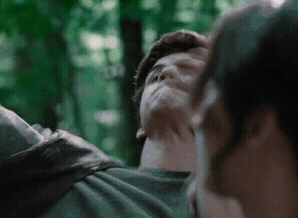 1명만 살아남는 살인게임에 여동생이 뽑혔어요...gif | 인스티즈