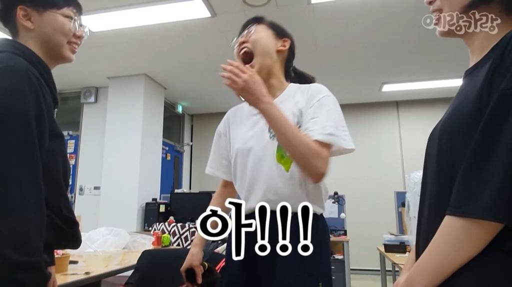 고2 딸이 갑자기 삭발하고 나타났을때 가족들(엄마 아빠 오빠) 반응 | 인스티즈