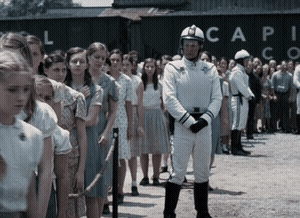 1명만 살아남는 살인게임에 여동생이 뽑혔어요...gif | 인스티즈