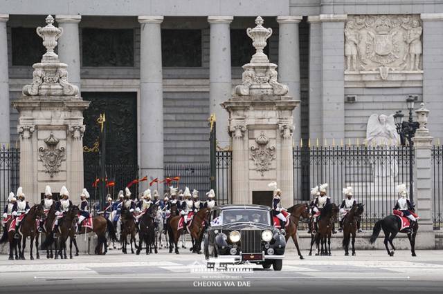 홈마 드립이 이해되는 청와대 공식 사진 | 인스티즈
