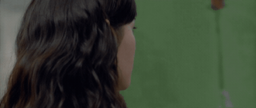 친구가 자꾸 연애편지를 저보고 대신 써달라는데요...gif | 인스티즈