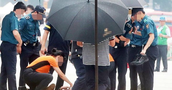 한국인들이 역대 최악이라며 몸서리치는 시기.jpg | 인스티즈