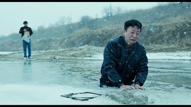 "내 새끼 와 못 가고있노...” 빡침과 분노를 일으키는 영화 속에서 울컥하게 만들었던 장면들 | 인스티즈