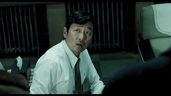 "내 새끼 와 못 가고있노...” 빡침과 분노를 일으키는 영화 속에서 울컥하게 만들었던 장면들 | 인스티즈