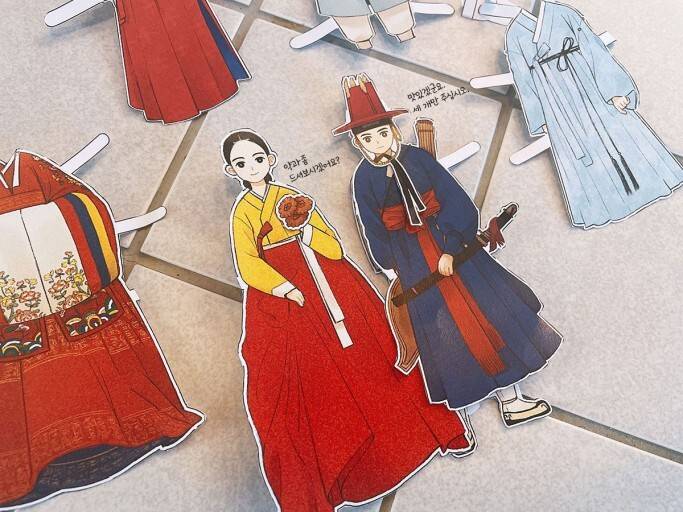 궁중 문화축전 블로그에서 무료로 배포하고있는 한복 종이인형 | 인스티즈