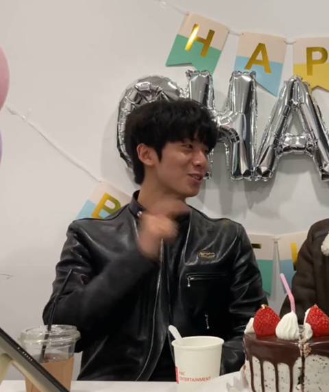 혈육이랑 싸울 때 패턴이랑 개 똑같은 아이돌 싸움 | 인스티즈