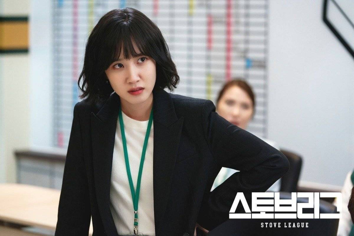 스토브리그에서 현실적이면서 깔끔하게 입고 나오는 박은빈 오피스룩 - 1 | 인스티즈