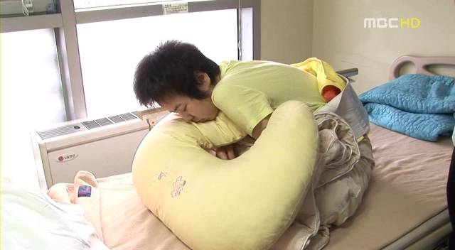 여기 이 세상이 아름다운 건 그대가 머문 흔적들 때문에.. | 인스티즈