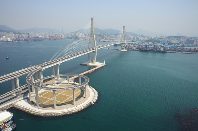 초행인 사람은 지린다는 부산항대교 진입로 | 인스티즈