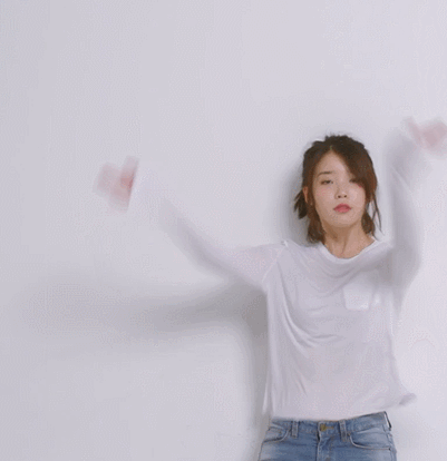 아이유가 섹시하지 않다고 하던 사람들도 인정한 레전드 | 인스티즈