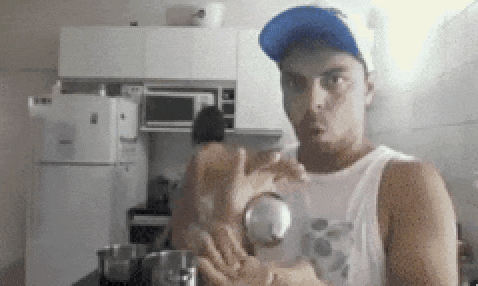 남편이 맞고 사는 이유.gif | 인스티즈