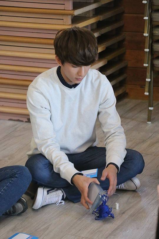 [스타캐스트] B1A4 with BANA 피크닉 현장 속으로 GOGO | 인스티즈