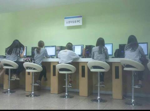 그날은 참 이상한 날이었어......... | 인스티즈